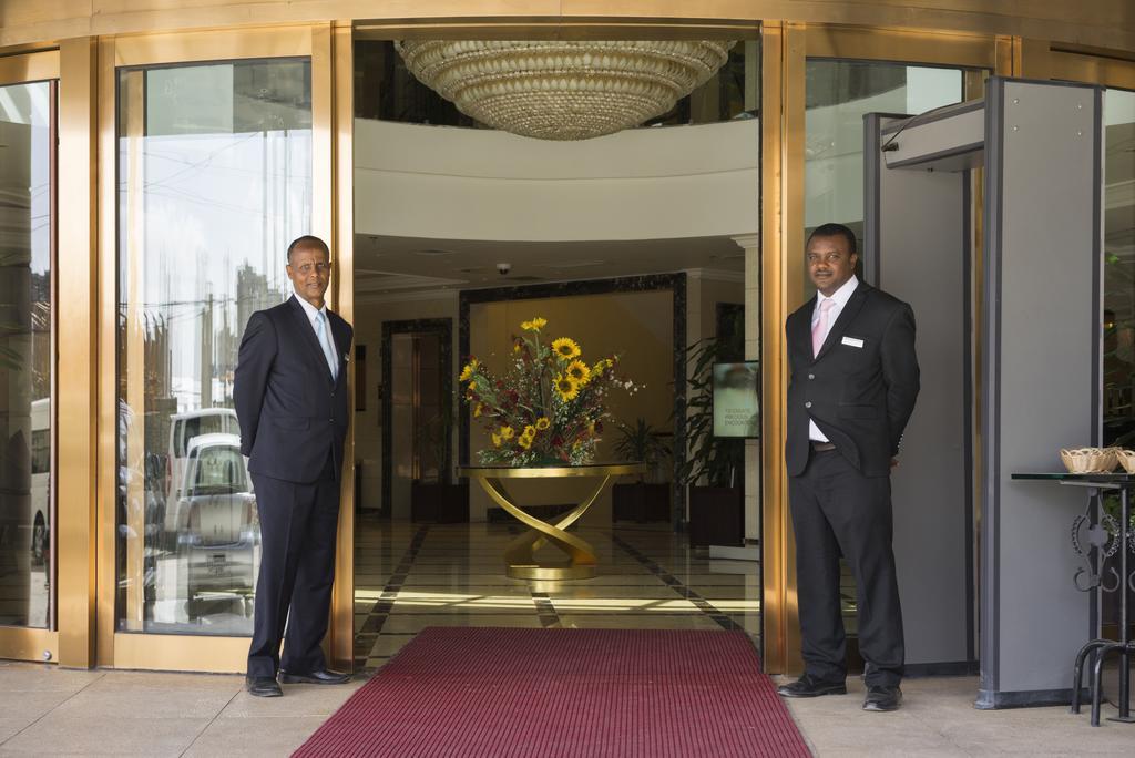 Golden Tulip Addis Ababa Hotel Eksteriør billede